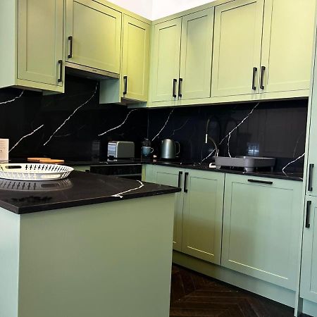 Earl'S Court Luxe Apartment London Ngoại thất bức ảnh