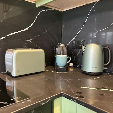 Earl'S Court Luxe Apartment London Ngoại thất bức ảnh